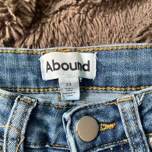 Abound Classic Blue Jeans